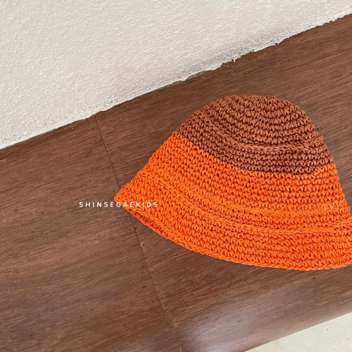 SHINSEAGE KIDS - Korean Children Fashion - #Kfashion4kids - Two Tone Staw Bucket Hat - 4