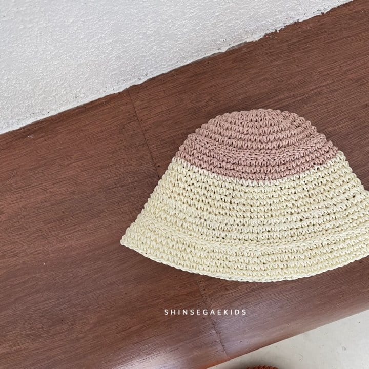 SHINSEAGE KIDS - Korean Children Fashion - #Kfashion4kids - Two Tone Staw Bucket Hat - 5
