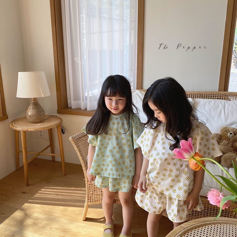 THE PEPPER - Korean Children Fashion - #Kfashion4kids - Daisy Top Bottom Set - 8