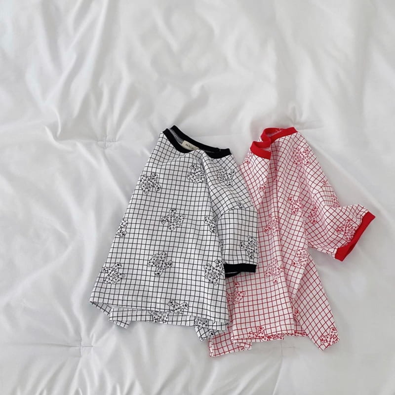 ZUKINI - Korean Children Fashion - #Kfashion4kids - Bear Louie Top Bottom Set - 4