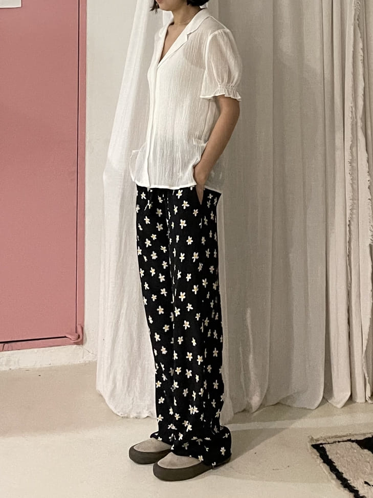 ARE YOU - Korean Children Fashion - #Kfashion4kids - Floral Crap Pants - 3