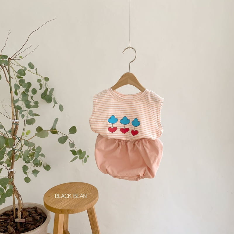 BLACK BEAN - Korean Children Fashion - #Kfashion4kids - Uni Bebe Top Bottom Set - 6