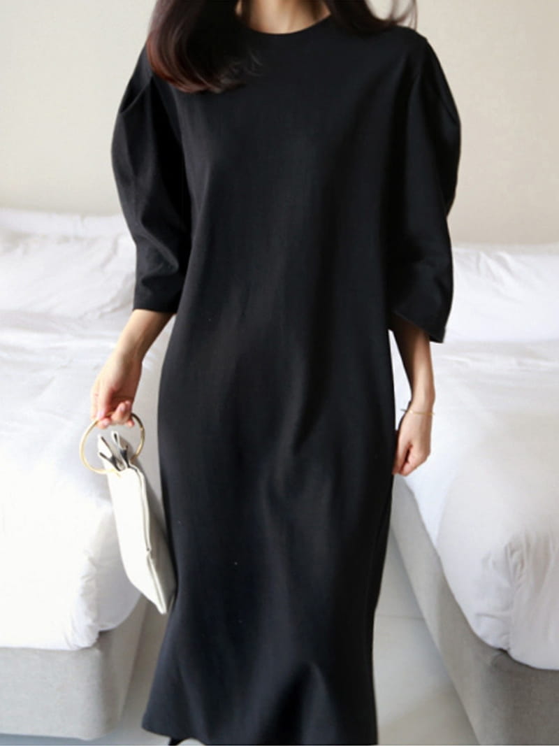 BLACKBANANA - Korean Children Fashion - #Kfashion4kids - Capri Puffed Sleeves One-piece - 4