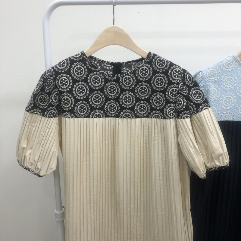 BLOOM - Korean Women Fashion - #Kfashion - Embroidery Pleats One-piece - 10
