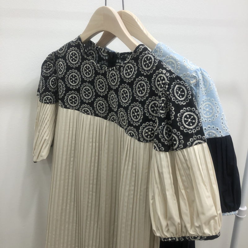 BLOOM - Korean Women Fashion - #Kfashion - Embroidery Pleats One-piece - 4