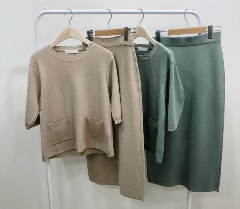 BLOOM - Korean Women Fashion - #Kfashion - Trimming Knit Top Bottom Set - 2