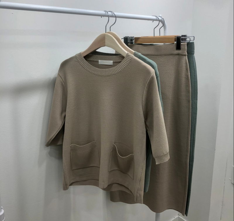 BLOOM - Korean Women Fashion - #Kfashion - Trimming Knit Top Bottom Set - 3