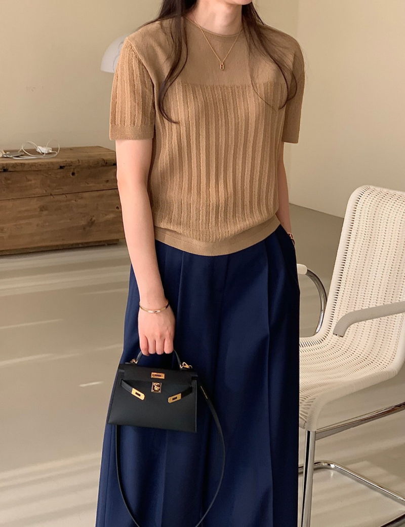 BOWEN - Korean Women Fashion - #Kfashion - Scaci Short Knit Top - 2