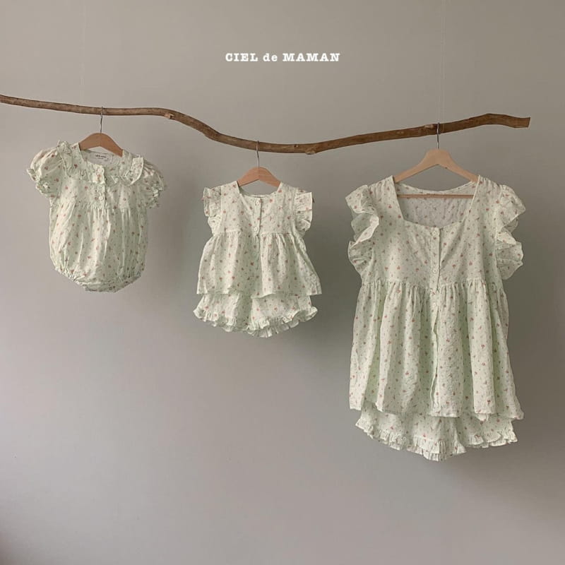 CIEL DE MAMAN - Korean Children Fashion - #Kfashion4kids - Mom Flower Top Bottom Set