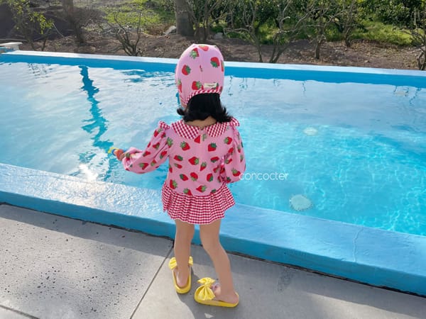 CONCOCTER - Korean Children Fashion - #Kfashion4kids - Strawberry Frill Swimwear - 7