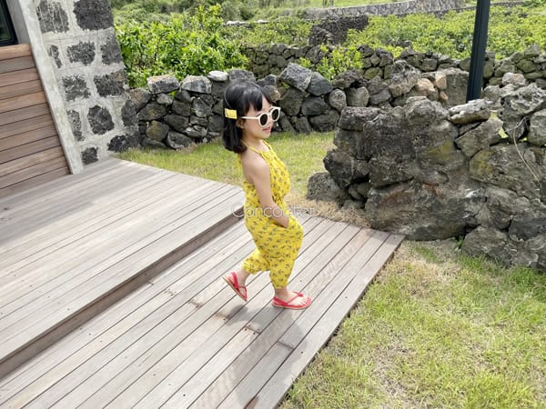 CONCOCTER - Korean Children Fashion - #Kfashion4kids - Bana Bana Halter Neck Top Bottom Set - 10