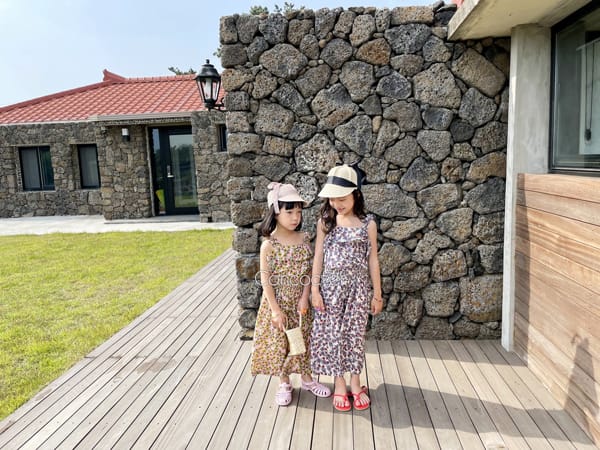CONCOCTER - Korean Children Fashion - #Kfashion4kids - Talking Frill Sleeveless Top Bottom Set - 12