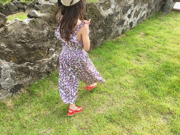 CONCOCTER - Korean Children Fashion - #Kfashion4kids - Talking Frill Sleeveless Top Bottom Set - 4