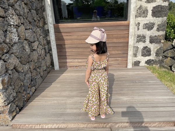 CONCOCTER - Korean Children Fashion - #Kfashion4kids - Talking Frill Sleeveless Top Bottom Set - 8