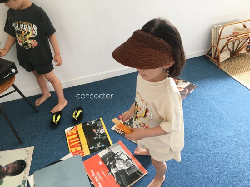 CONCOCTER - Korean Children Fashion - #Kfashion4kids - Air Pos Top Bottom Set - 8