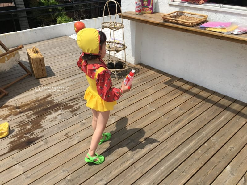 CONCOCTER - Korean Children Fashion - #Kfashion4kids - Bean Button One-piece Swimwear - 3