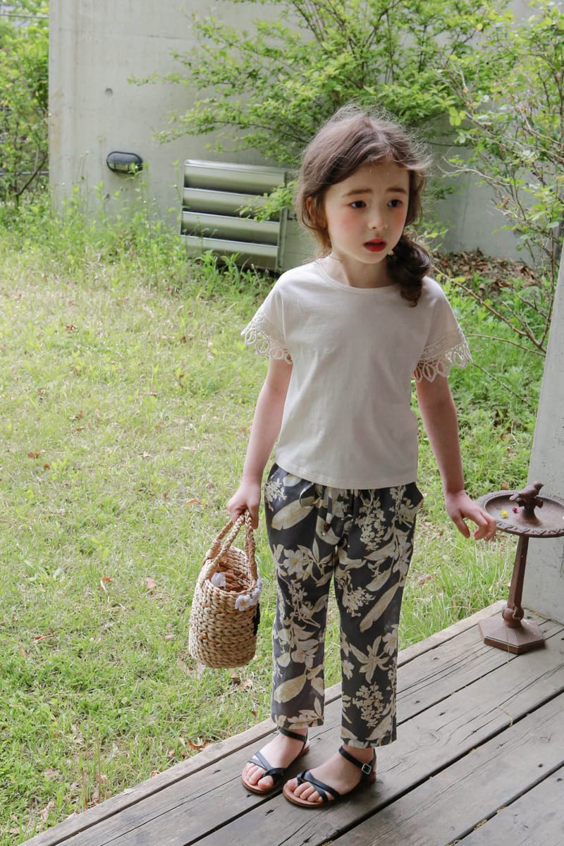 FLO - Korean Children Fashion - #Kfashion4kids - Lizy Tee - 11