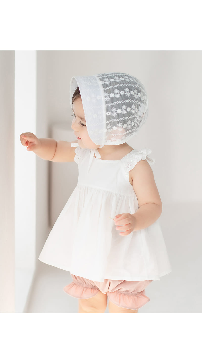 HAPPY PRINCE - Korean Children Fashion - #Kfashion4kids - Estell Lace Bonnet