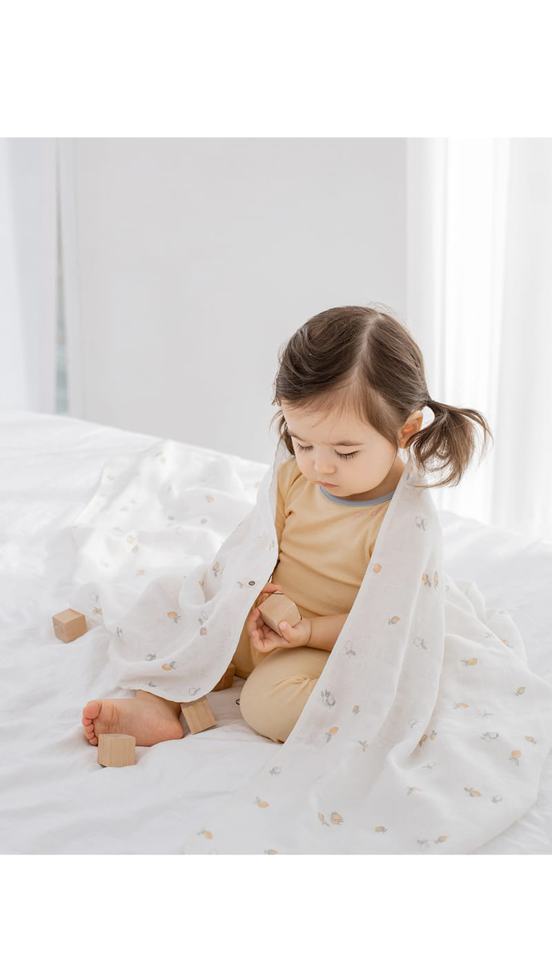 HAPPY PRINCE - Korean Children Fashion - #Kfashion4kids - Fruity Bambo Blanket