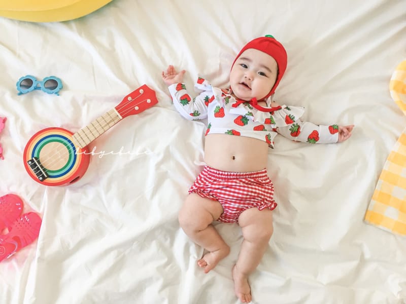 HI BYEBEBE - Korean Children Fashion - #Kfashion4kids - Berry Berry Swimwear with Hat