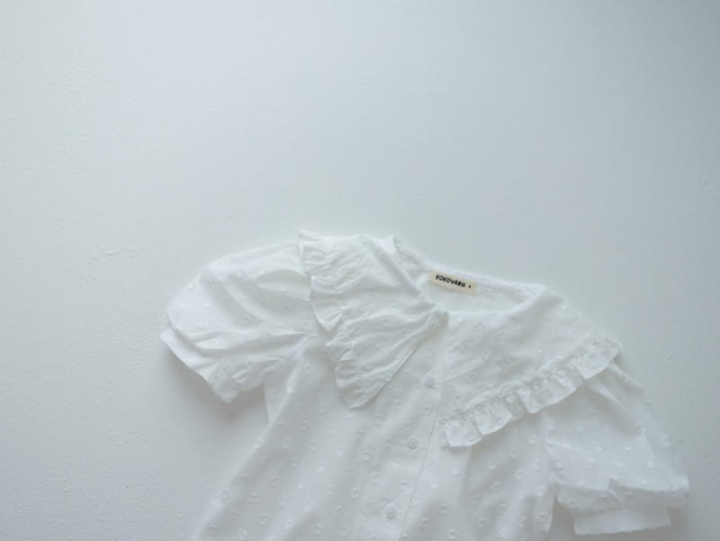 KOKOYARN - Korean Children Fashion - #Kfashion4kids - Pong Pong Collar Blouse
