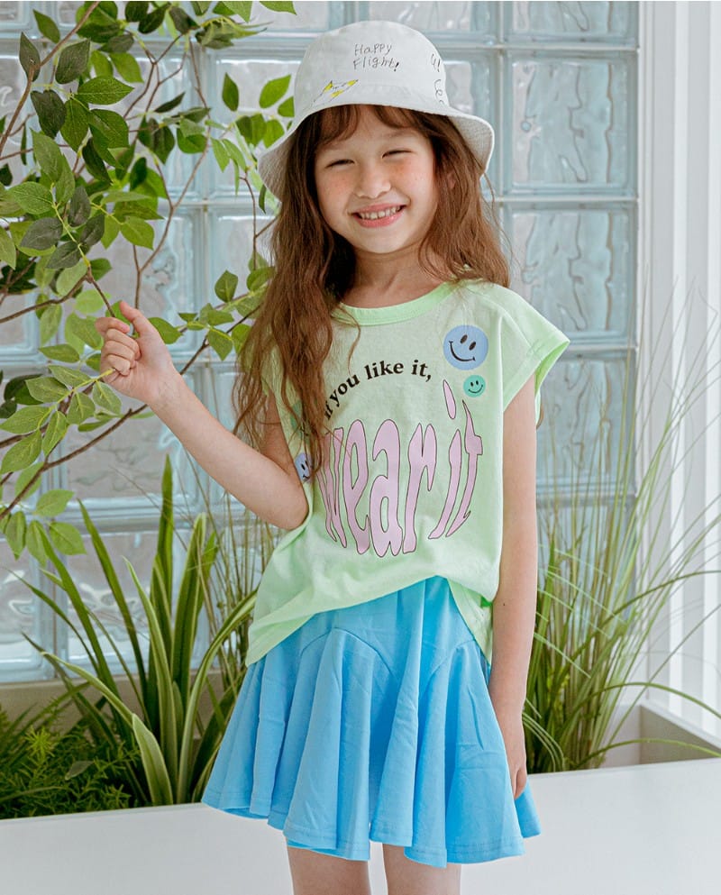 LILAS - Korean Children Fashion - #Kfashion4kids - Smile Sleeveless Tee