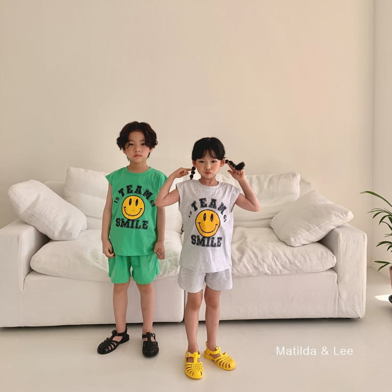 MATILDA & LEE - Korean Children Fashion - #Kfashion4kids - Smile Sleeveless Bottom Set