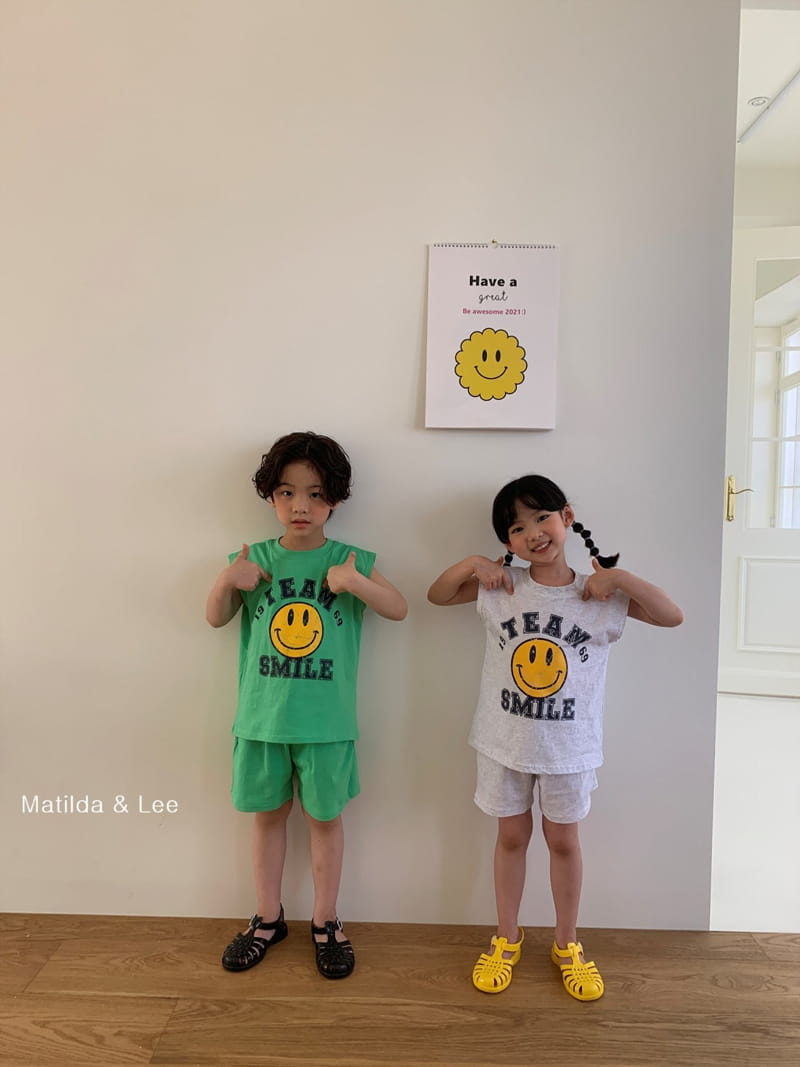 MATILDA & LEE - Korean Children Fashion - #Kfashion4kids - Smile Sleeveless Bottom Set - 10