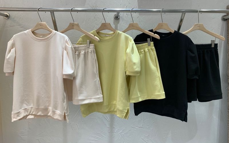 MERRY J - Korean Women Fashion - #Kfashion - Puff Top Shorts Set