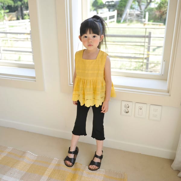 MOMO ANN - Korean Children Fashion - #Kfashion4kids - Capri Bootscut Pants - 8