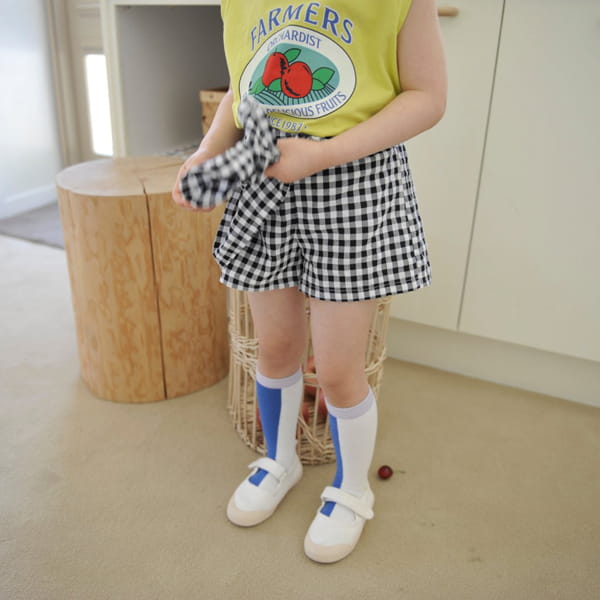 MOMO ANN - Korean Children Fashion - #Kfashion4kids - Check Wrinkle Skirt Shorts - 9