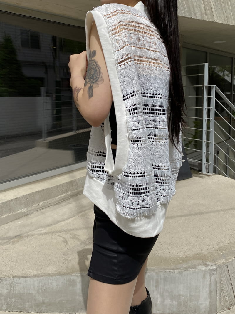 MONE - Korean Children Fashion - #Kfashion4kids - Chemical Crop Sleeveless - 3