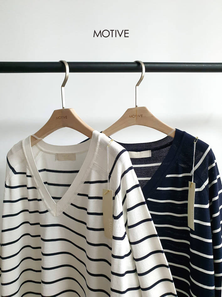 MOTIVE - Korean Children Fashion - #Kfashion4kids - Loose Box fit Mono V Tee - 3