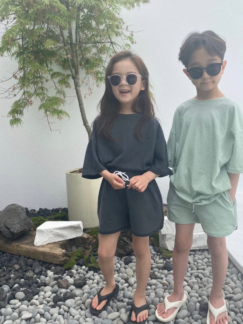 OUR - Korean Children Fashion - #Kfashion4kids - Wonder Pigment Top Bottom Set with Mom - 4