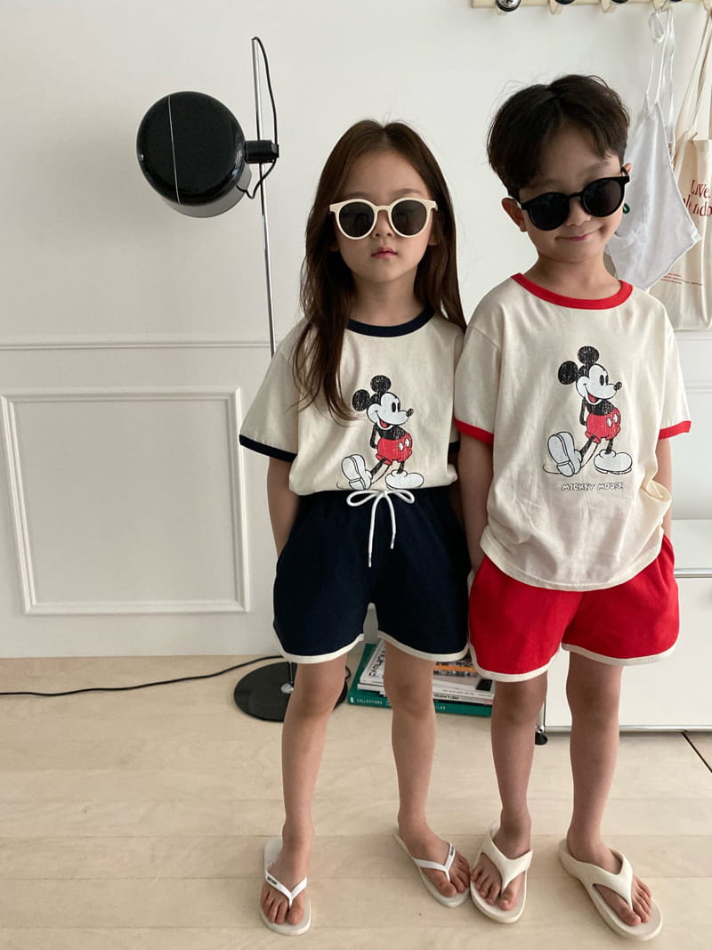 OUR - Korean Children Fashion - #Kfashion4kids - Vintage Mickey Top Bottom Set - 3