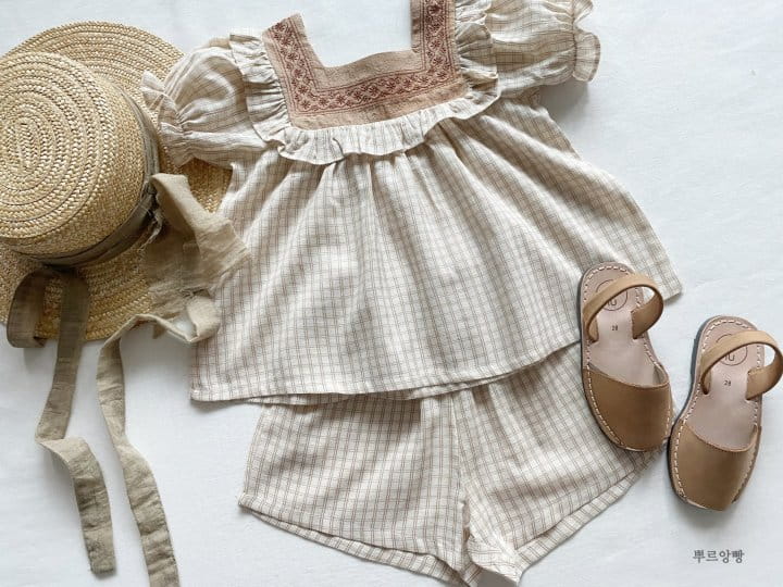 POURENFANT - Korean Children Fashion - #Kfashion4kids - Sara Frill Top Bottom Set - 10