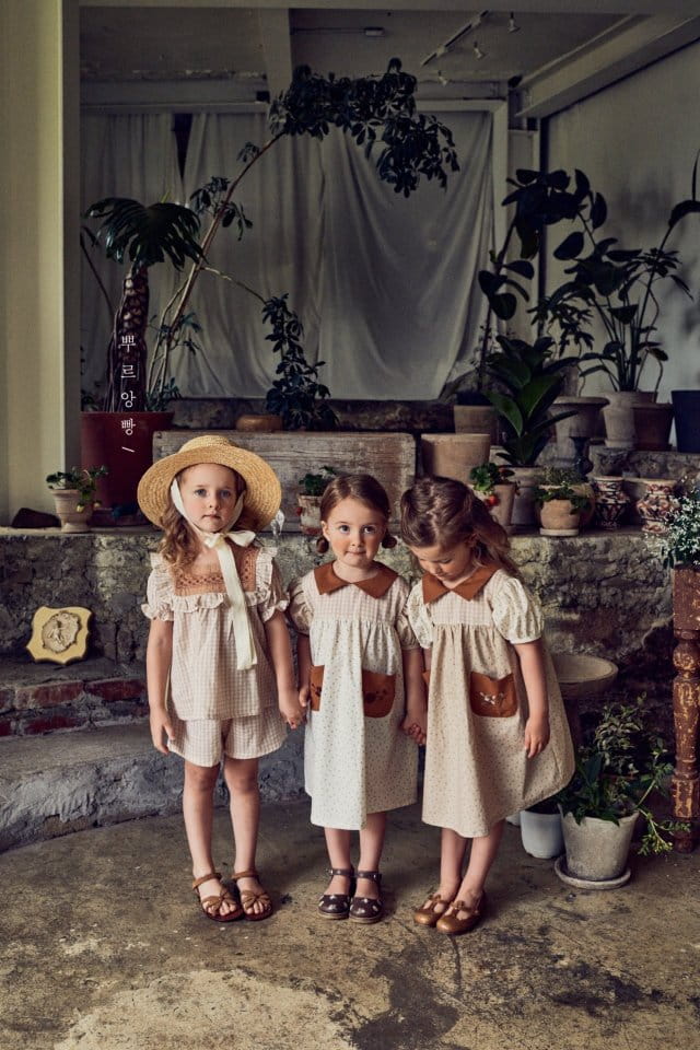 POURENFANT - Korean Children Fashion - #Kfashion4kids - Sara Frill Top Bottom Set - 4