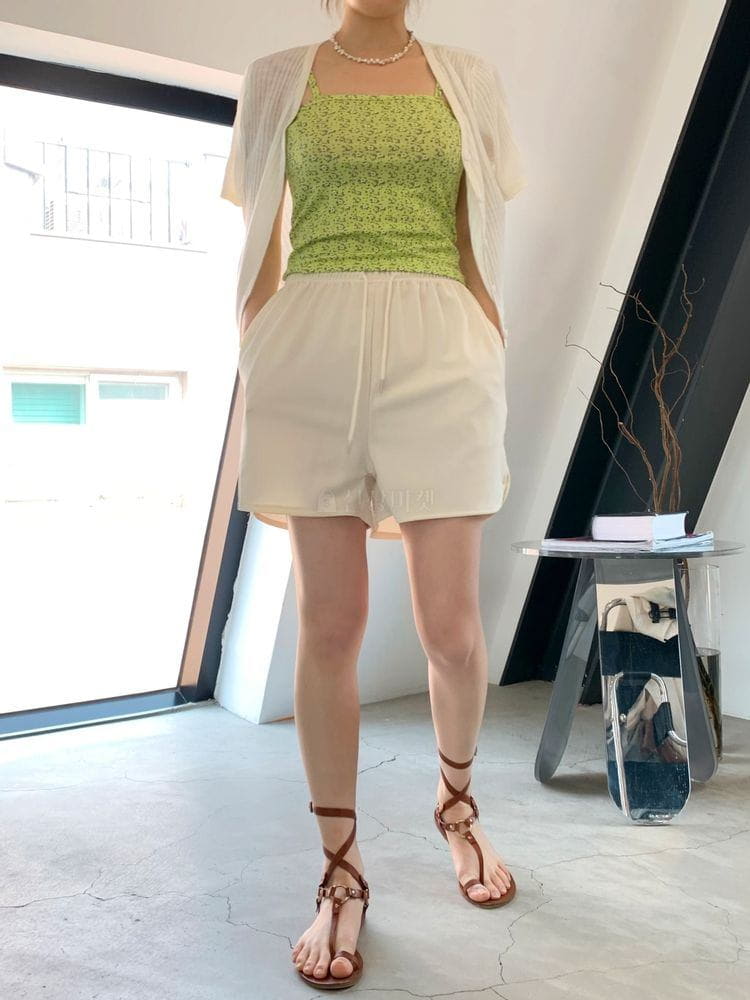 WEARING - Korean Children Fashion - #Kfashion4kids - A Sleeveless Flower Tee
