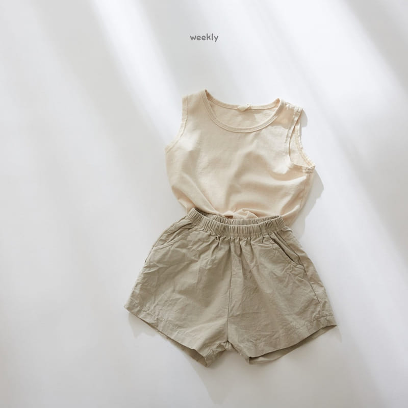 WEEKLY - Korean Children Fashion - #Kfashion4kids - Holic Top Bottom Set