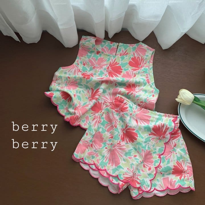 BERRY BERRY - Korean Children Fashion - #Kfashion4kids - Scallop Top Bottom Set - 11