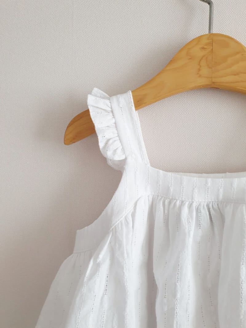 ECLAIR - Korean Children Fashion - #Kfashion4kids - Anna Sleeveless Blouse - 3