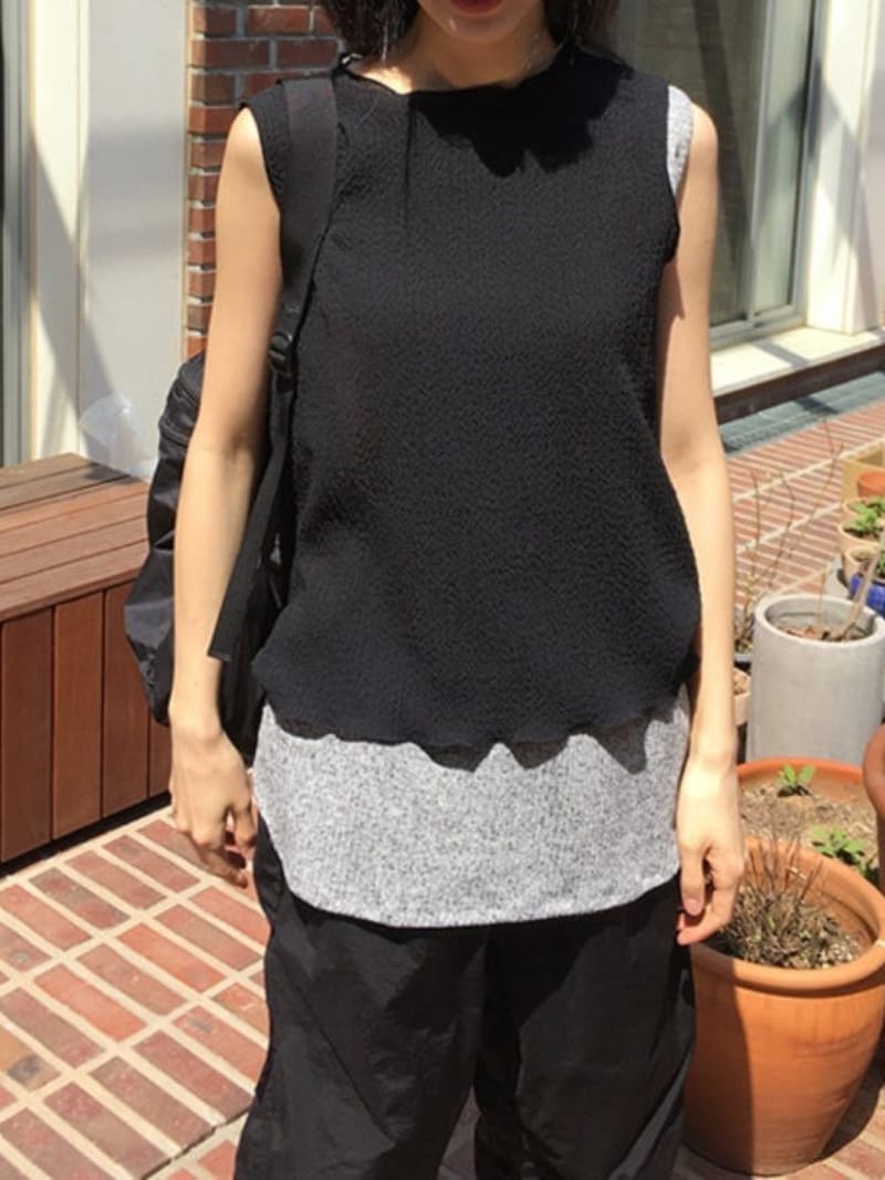 EVERYTHING WITH ME - Korean Children Fashion - #Kfashion4kids - A Soft Sleeveless Shirt