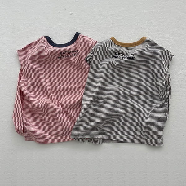 GO;U - Korean Children Fashion - #Kfashion4kids - Small Stripes Sleeveless - 3