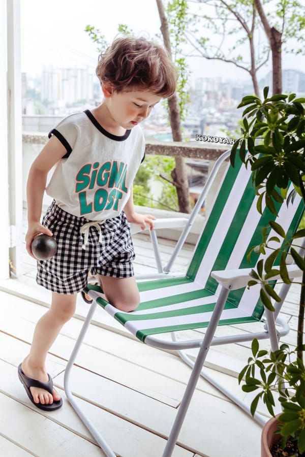 KOKOYARN - Korean Children Fashion - #Kfashion4kids - Signal Sleeveless Tee - 4