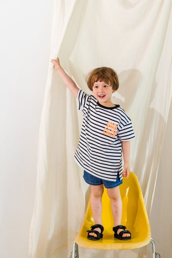 KOKOYARN - Korean Children Fashion - #Kfashion4kids - Good Luck Stripes Long Tee - 4