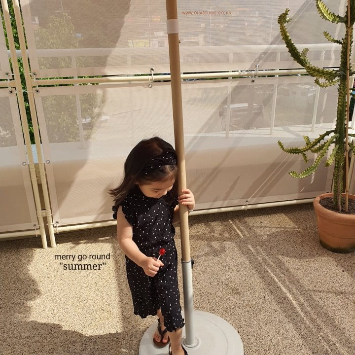 MERRY GO ROUND - Korean Children Fashion - #Kfashion4kids - Dots Pleats Top Bottom Set - 12