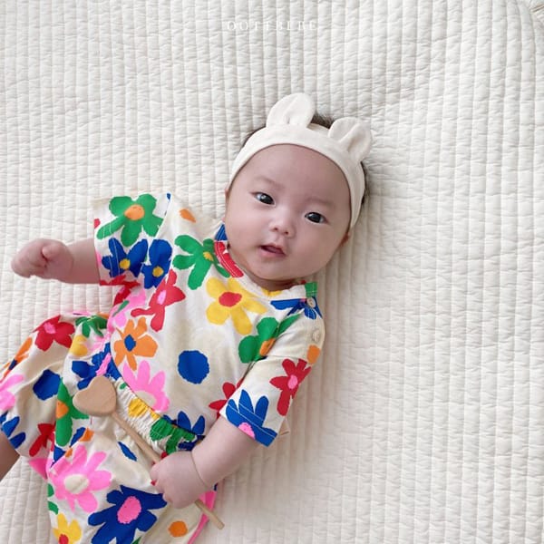 OOTT BEBE - Korean Children Fashion - #Kfashion4kids - Crayon Top Bottom Set - 7