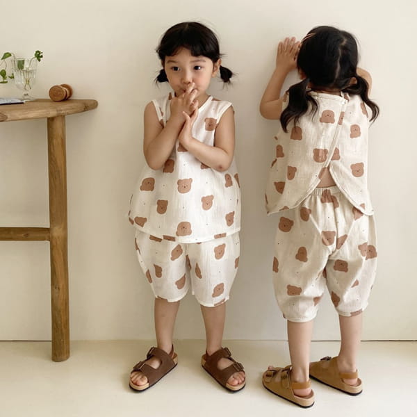 OOTT BEBE - Korean Children Fashion - #Kfashion4kids - Bear Top Bottom Set