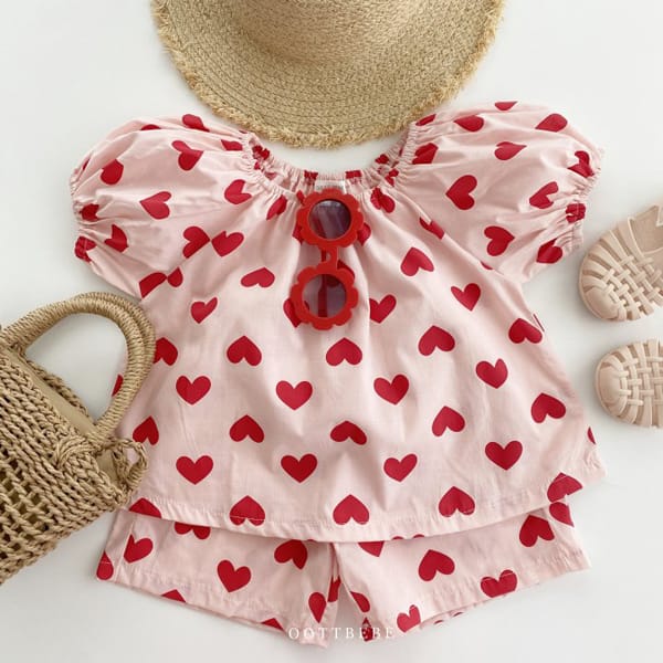 OOTT BEBE - Korean Children Fashion - #Kfashion4kids - Heart Cong Top Bottom Set - 6