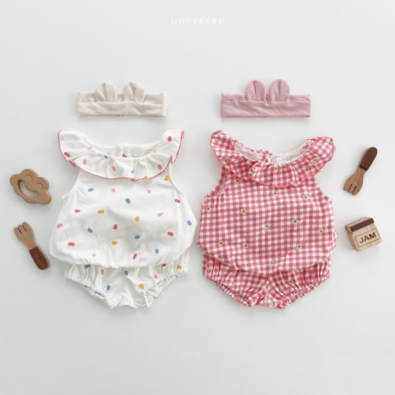 OOTT BEBE - Korean Children Fashion - #Kfashion4kids - Pong Pong Sleeveless Top Bottom Set